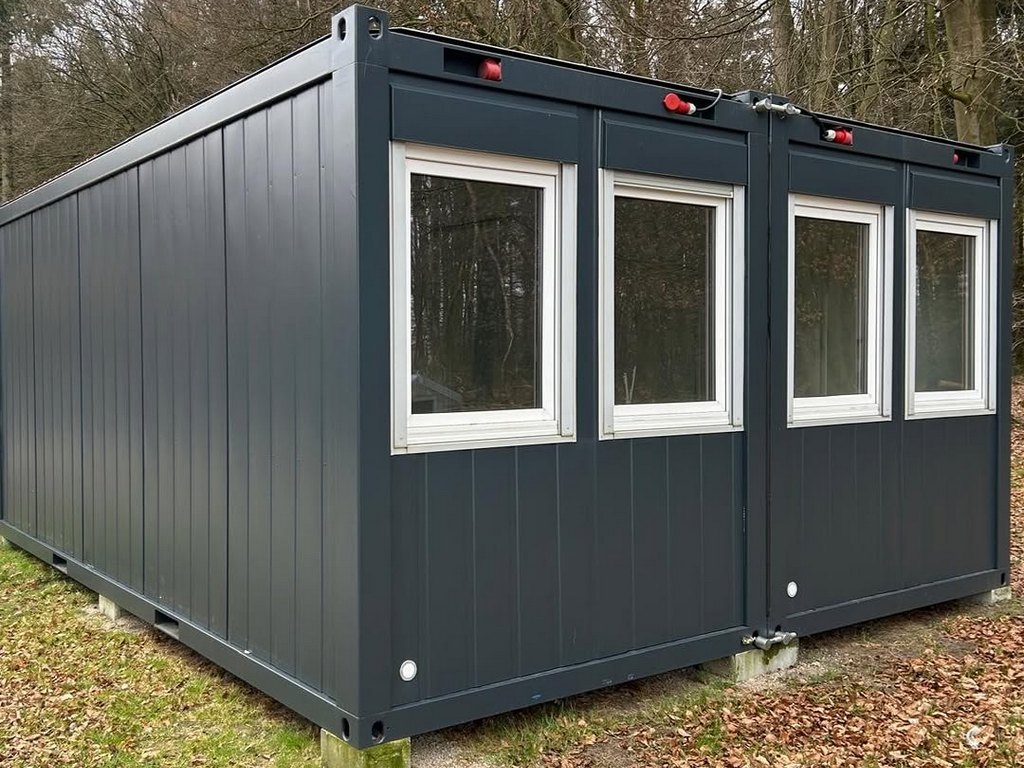 2×20' Bürocontaineranlage mit Windfang sofort verfügbar